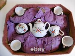 Rare Dinette Ancienne En Porcelaine Dans Son Coffret Carton Époque Napoléon III