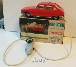 Rare Renault 16 auto-école téléguidé neuve en boite jouet ancien tôle plastique