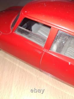 Rare Slj Citroen Ds 21 Rouge En Bel Etat ID Joustra Jouet Ancien 70