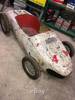 Rare ancienne voiture à pédales Ferrari Spa Francorchamp morellet guerineau