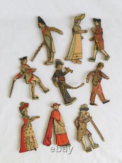 Rare ensemble de 9 personnages en papier comme Épinal