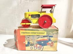 Rouleau compresseur Joustra