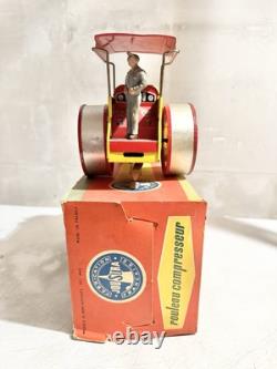 Rouleau compresseur Joustra