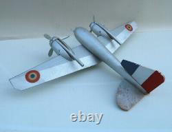 Silenco Tres bel Avion 37 cm France Liberation Superbe etat + Boite 1945