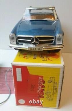 Superbe Mercedes 230SL Gama neuve en boite d'origine jouet ancien tôle Joustra