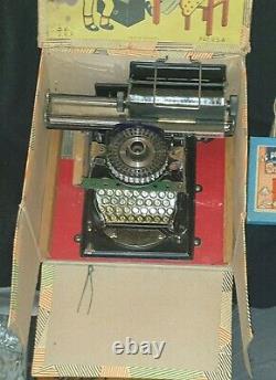 Très rare jeu ancien junior la machine à écrire et tampons de petit imprimeur