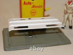 Vintage Jouet En Tole Pont Elevateur Auto Service Shell Tankstelle Gama Arnold