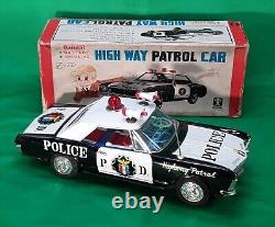 Voiture High Way Patrol Car Police- Bandai- (voir Descriptif)