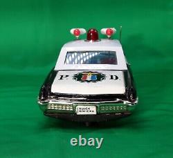 Voiture High Way Patrol Car Police- Bandai- (voir Descriptif)